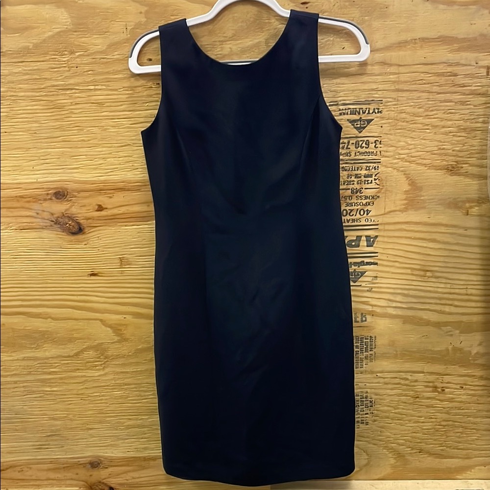 BCBGMaxAzria Black Scoop Neck Sheath Mini Dress
